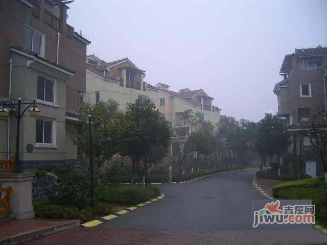 昆山鳳和園最新房價動態(tài)，深度解析、前景展望與實時更新房價信息